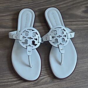 Tory Burch Sandals Size 7.5 Pale Blue With Bag